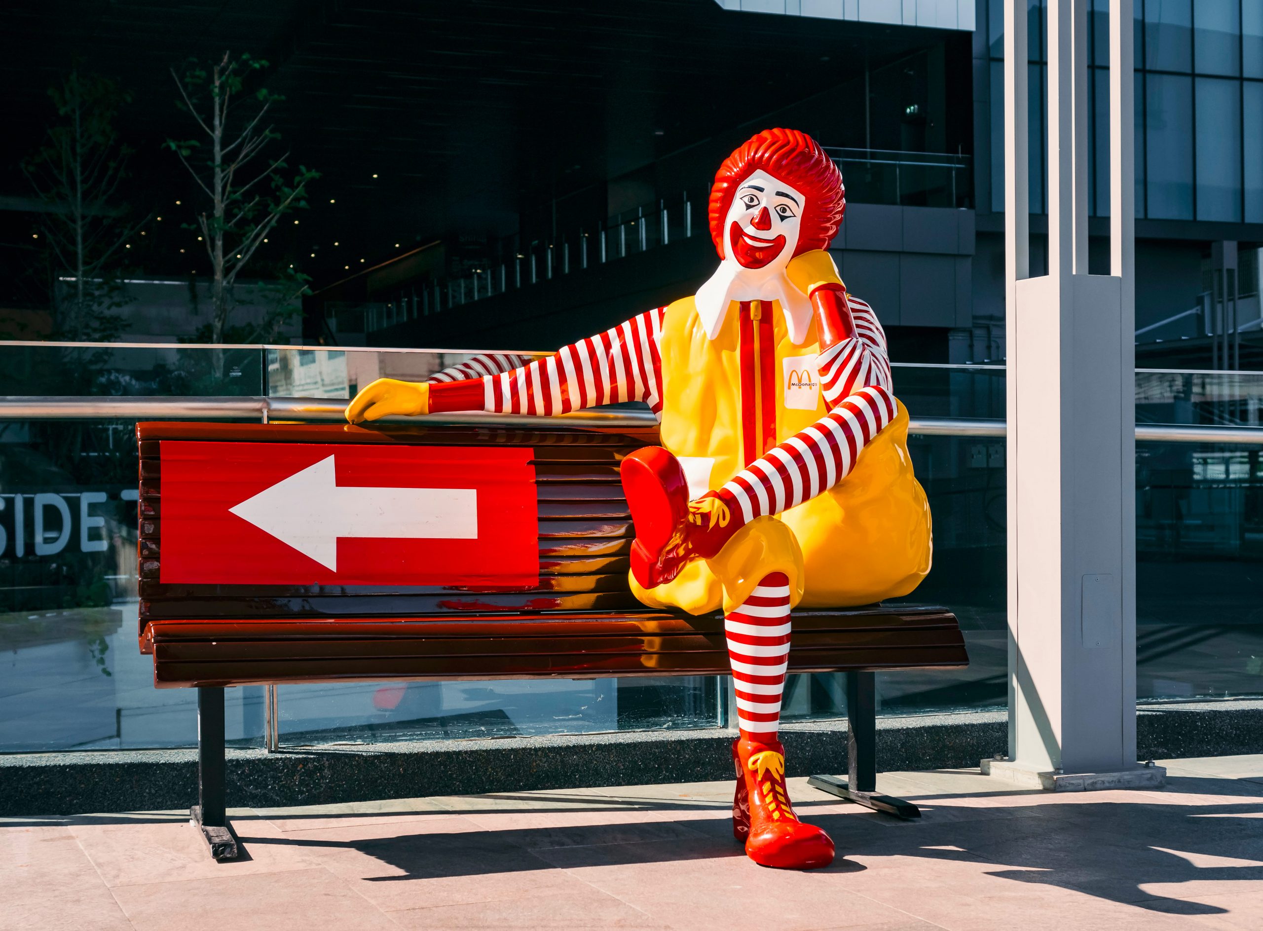 Des syndicalistes dénoncent une fraude fiscale :  McDonald’s paie 1,25 milliard d’euros d’amende